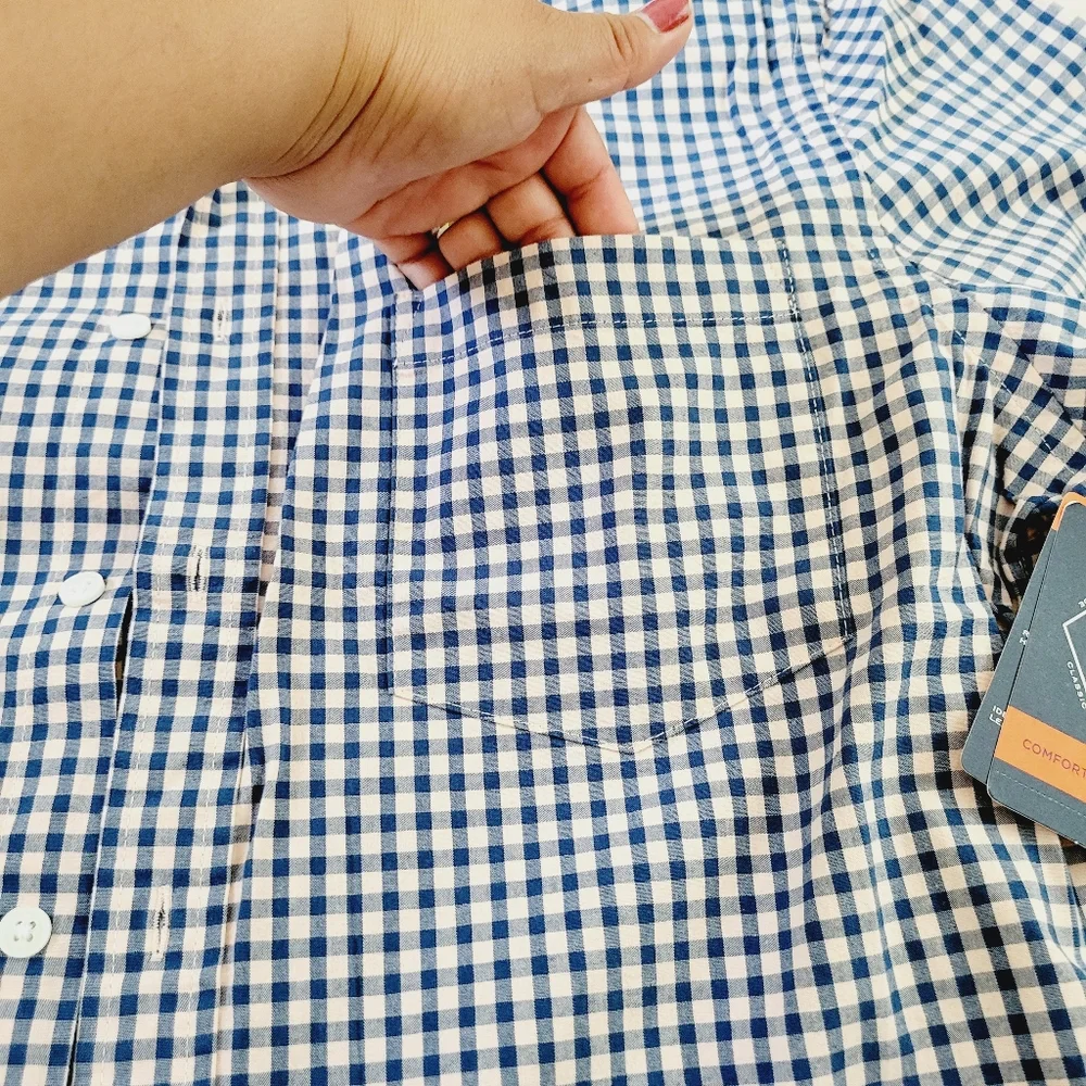 St. John's Bay Short Sleeve Button-Down Shirt sz L - Picture 4 of 8